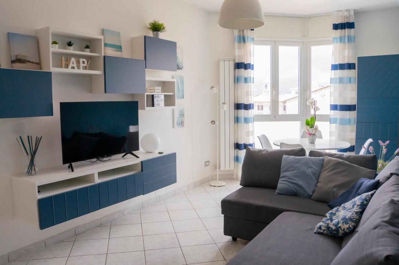 Ad Un Passo Dal Molo Con 2 Biciclette Incluse Apartment Виареджо Екстериор снимка